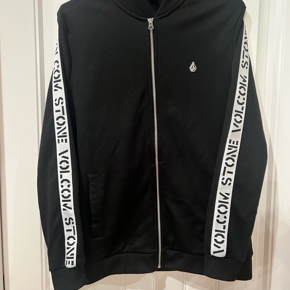 Volcom stone black Zip-Up Jacket in excellent condition size small